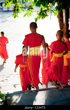 Novice monks at Wat Sri Soda, Chiang Mai, Thailand Stock Photo