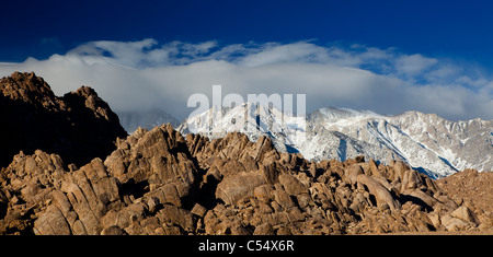 Mountains at sunrise, Alabama Hills, Lone Pine Peak, Mt Whitney, Californian Sierra Nevada, California, USA Stock Photo