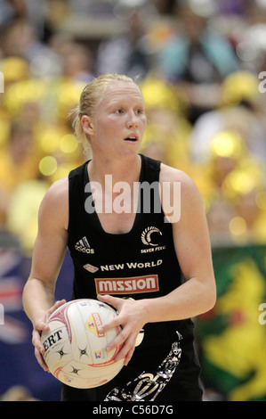 09.07.2011 Laura Langman of New Zealand in action during the Semi-finals between New Zealand and England, Mission Foods World Netball Championships 2011 from the Singapore Indoor Stadium in Singapore. Stock Photo