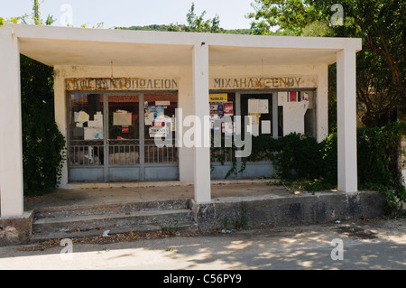 Abandoned Greek shop, forced out of business by the downturn in the Greek economy Stock Photo