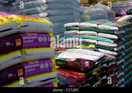 Compost B&q B&Q gardening compost Stock Photo - Alamy