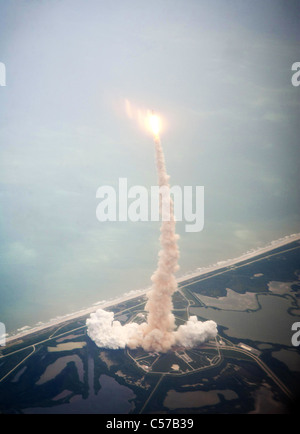 Atlantis STS-135 lifts-off on the final space shuttle mission at NASA's ...