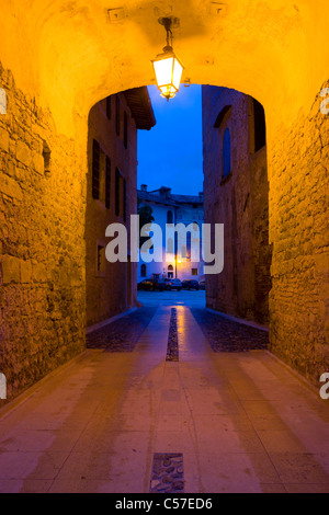 Spilimbergo, Italy, Europe, Friuli-Venezia Giulia, town, city, dusk, lighting, lights, town wall, gate Stock Photo