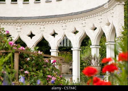 The Exedra in Summer, Painswick Rococo Garden, Gloucestershire, England, United Kingdom Stock Photo