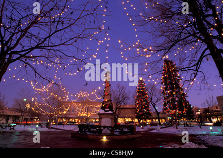Santa Fe Plaza And Christmas Lights New Mexico Usa Stock Photo Alamy