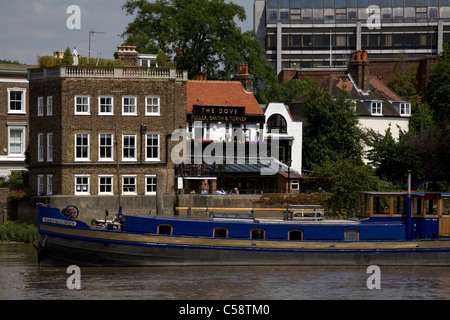 riverside properties hammersmith london england Stock Photo - Alamy
