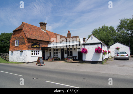 The Four Elms Inn at Four Elms near Edenbridge in Kent, a typical English country Inn Stock Photo