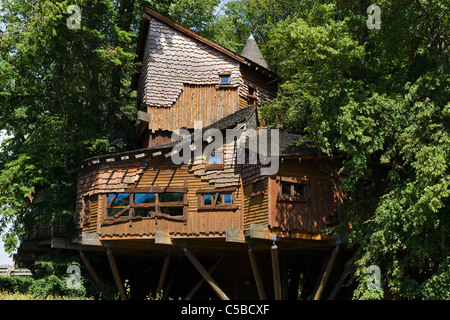 The Treehouse Restaurant, The Alnwick Garden, Alnwick Castle, Alnwick, Northumberland, North East England, UK Stock Photo