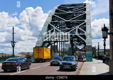 Traffic crossing the Tyne Bridge, Newcastle upon Tyne, Tyne and Wear, North East England, UK Stock Photo