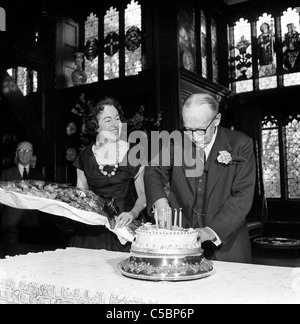 Sir Geoffrey Mander celebrating his 80th birthday with Lady Rosalind and family at Wightwick Manor in Wolverhampton 6/3/1962 Stock Photo