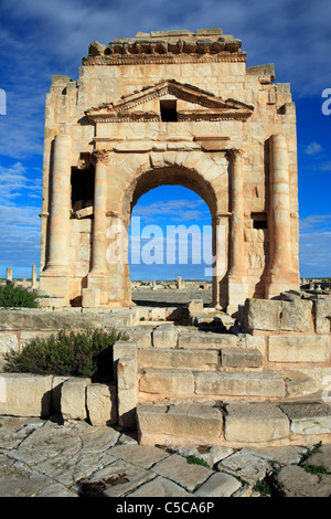 Trajan arch (116 AD), Maktar, Tunisia Stock Photo