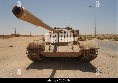 a blow up, destroyed T54 Libya tank in the desert Stock Photo