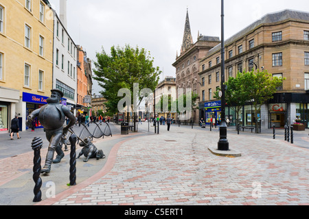 City Square with a statue of Desperate Dan and Dawg (from the Dandy Comic) to the left, Dundee, Central Lowlands, Scotland, UK Stock Photo