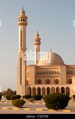 Elk204-1254v Bahrain, Manama, Al Fatih Mosque, 1984, exterior Stock Photo