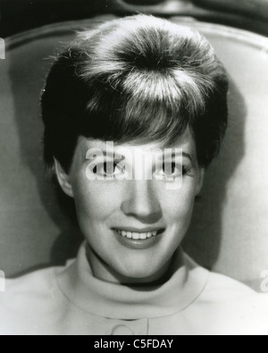 JULIE ANDREWS UK singer and actress standing on the steps of the ...