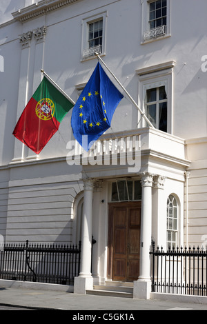 PORTUGUESE EMBASSY,situated in the north west corner and set amongst the grand houses of Belgrave Square in London. Stock Photo