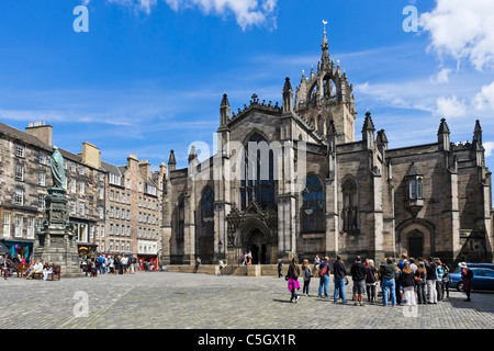 St Giles Cathedral on The Royal Mile, Edinburgh, Scotland, UK
