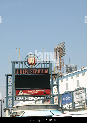 Detroit Michigan Demolition of Tiger Stadium begins eight years after the  Tigers moved to Comerica Park Stock Photo - Alamy