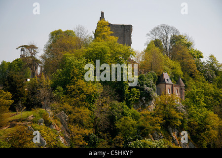 Castle of Domfront on the spur of the gorge of the river Varenne in Normandy (Orne, France). Stock Photo