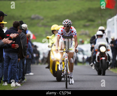 French rider Jérémy Roy wearing the polka dot jersey on stage 12 of the 98th Tour de France in 2011 Stock Photo