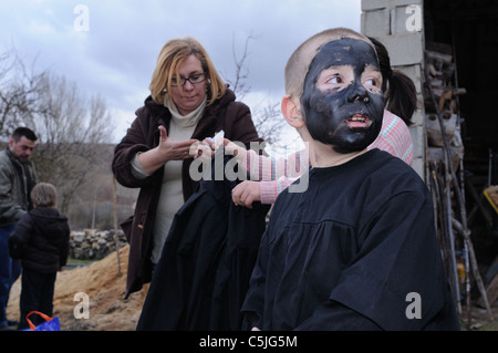 ' Devils Luzón ' Preparing for Carnival in LUZON. Guadalajara . Castille - La Mancha . SPAIN Stock Photo