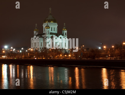 The Cathedral of Christ the Savior at winter night, Moscow, Russia. View from Sofiyskaya Embankment, December 2010 Stock Photo