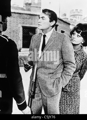 ARABESQUE -1966 SOPHIA LOREN Stock Photo - Alamy