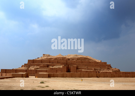 Elamite ziqqurat (13th century BC), UNESCO World Heritage Site, Chogha Zanbil (Tchogha Zanbil), province Khuzestan, Iran Stock Photo