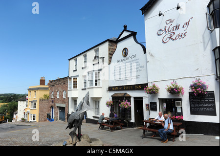 Man of Ross Pub, Ross on Wye town centre, River Wye Valley ...