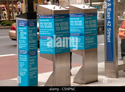 The new MTA Select Bus Service, public transportation, 2nd Avenue near Grand Central Terminal, Manhattan, New York City. Stock Photo