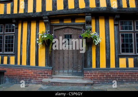 Hanging baskets Timber frame house Ludlow Door Doorway Stock Photo