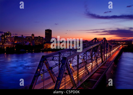 Alexandra bridge Ottawa Stock Photo