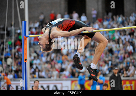 Stockholm 2011 07 29 DN-galan Diamond League - Ivan Ukhov RUS wins the high jump with 2.34 meter - Stock Photo