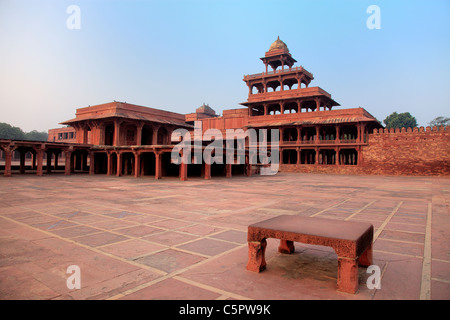 Diwan-i-Khas, Akbar's palace (1569-1572), UNESCO World Heritage site, Fatehpur Sikri, India Stock Photo