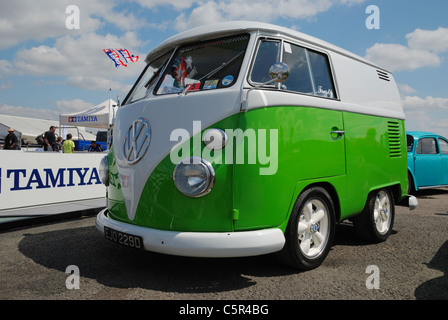 A split screen VW 'Short Bus'. Santa Pod, Northants, England. Stock Photo