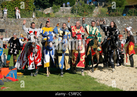 Knights prepare for the tournament chivalry. Medieval Festival in Domfront (Orne,  Normandy, France). Company Atchaka. Stock Photo