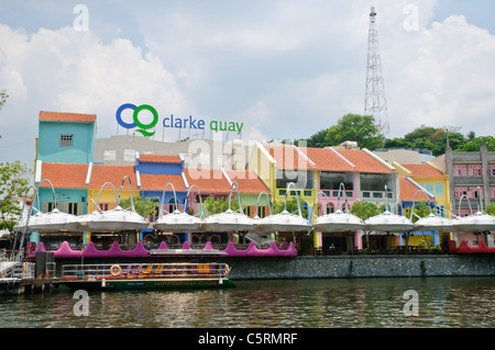 Popular and trendy Clarke Quay district at the Singapore River, Singapore, Southeast Asia, Asia Stock Photo