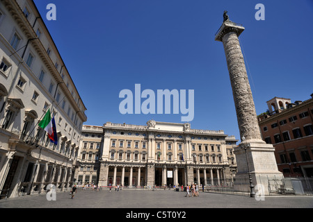 Italy, Rome, Piazza Colonna, Palazzo Chigi, Galleria Colonna and Colonna Antonina Stock Photo