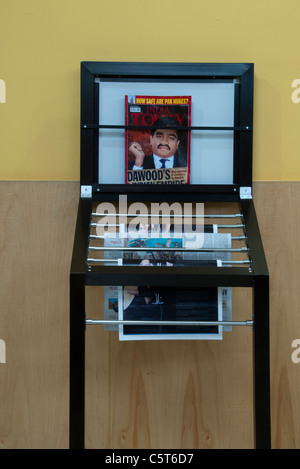 magazines display newspapers supermarket shelf alamy stand store newsagent