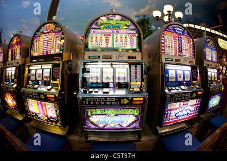 Slot machines inside paris las hi-res stock photography and images