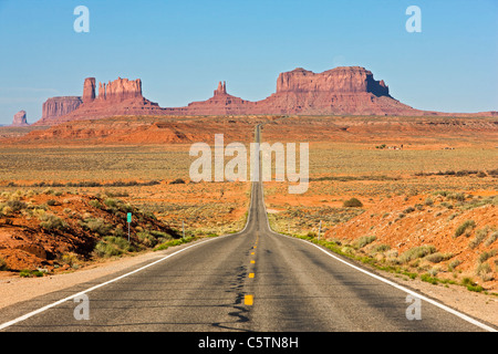 USA, Utah, Monument Valley, Highway 163 Stock Photo