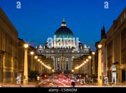 Verkehrsvergehen, Radkralle, Rom, Italien Stock Photo - Alamy