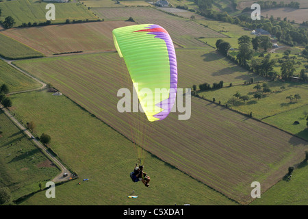 Paragliding, valley of the Orne, Orne loop, Clécy, Vallée de l'Orne from the ridge road (Calvados, Swiss Normandy, France). Stock Photo
