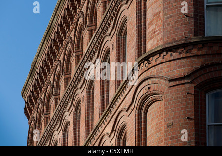 Leeds Bridge House,also known as the Flat Iron. Stock Photo