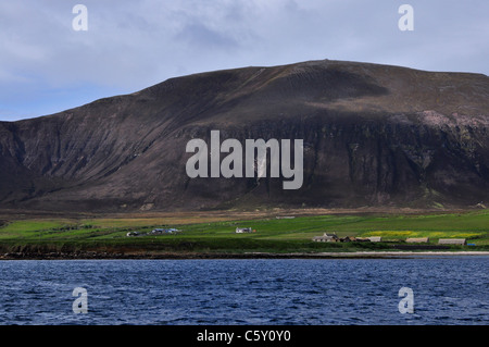 Ward Hill and farm cottages, the Island of Hoy, Orkney, Scotland. Stock Photo