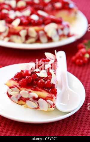 Delicious cheesecake with redcurrant and almond