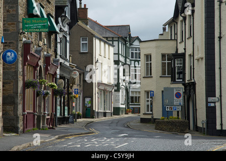 The narrow Main Street of Sedbergh, Cumbria, England UK Stock Photo