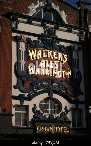 Edwardian frontage of the Crown Hotel pub, Liverpool, England Stock Photo