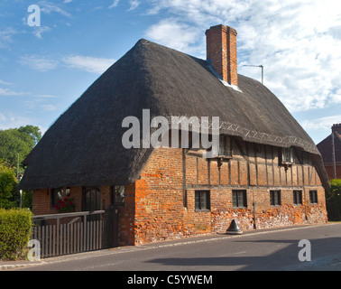Thatched Cottage in Old Basing, Hampshire, England Stock Photo