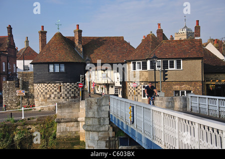 The Barbican & Toll Bridge over River Stour, Sandwich, Kent, England, United Kingdom Stock Photo